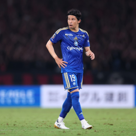 Zvezda dovodi štopera iz Japana – ovo su detalji