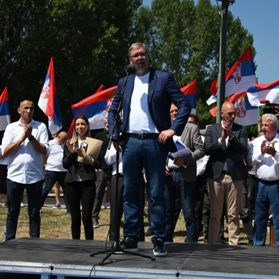 Vučić najavio novo povećanje penzija: "Biće veće pre kraja ove godine"