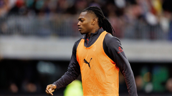 Rafael Leao bi mogao u Premijer ligu – Aston Vila krenula po zvezdu Milana