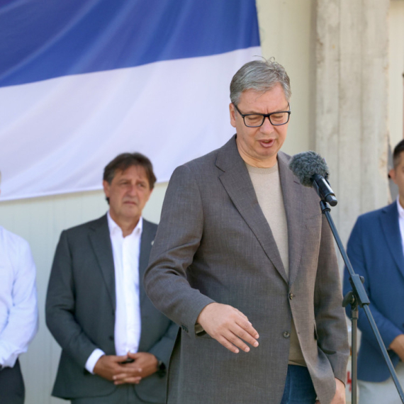 Vučić: "Izborima se ne raduju oni koji su ih tražili, jer znaju kakav će rezultat biti"