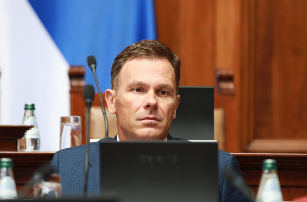 Mali: Prosečna plata u junu 1.026 evra, realno porasla 9,4 odsto VIDEO