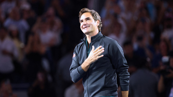 Federer ukrao šou na US openu – pobedio legende i rasplakao Njujork VIDEO