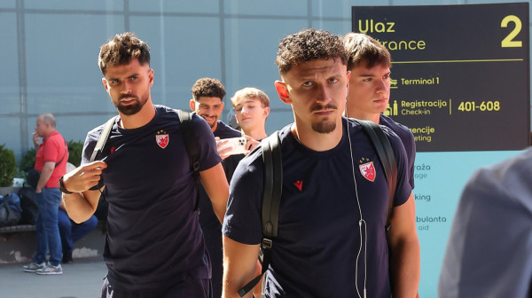 Zvezda otputovala u Češku – ove igrače je poveo Rijera