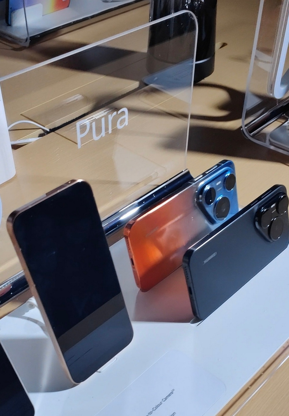 Huawei Pura 90s Pro i Pura 90s Pro Max predstavljeni na ekskluzivnom događaju na Belom Dvoru