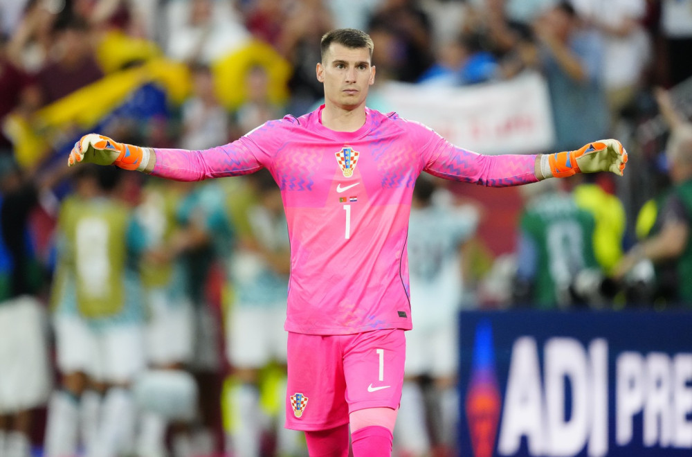 Livaković stiže u Barselonu, ali Dinamo pravi probleme