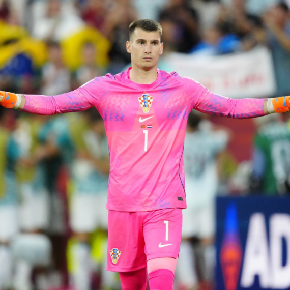 Livaković stiže u Barselonu, ali Dinamo pravi "probleme"