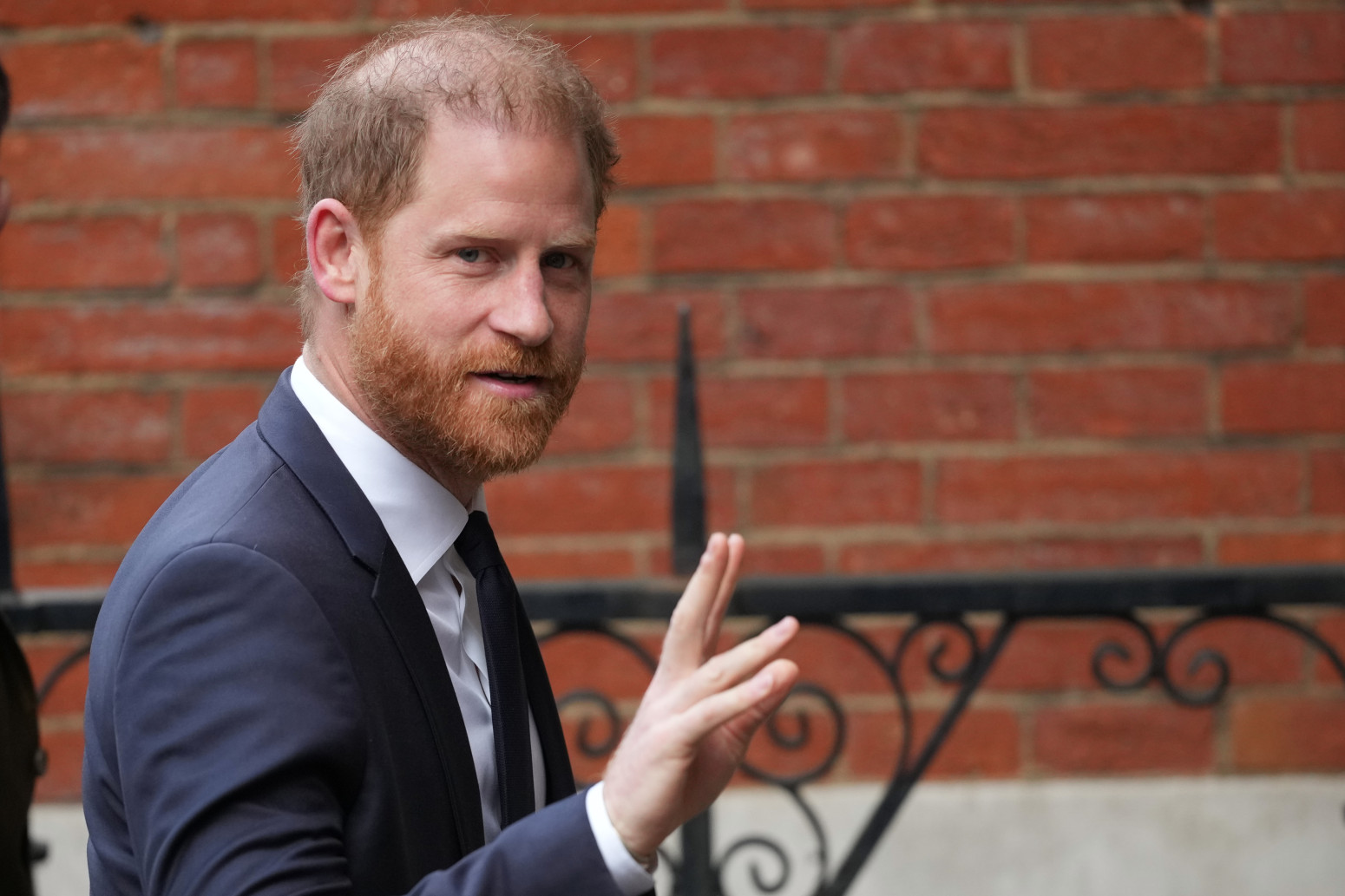Hari i Megan se vratili u Britaniju: Ništa više neće biti isto zbog jednog člana kraljevske porodice