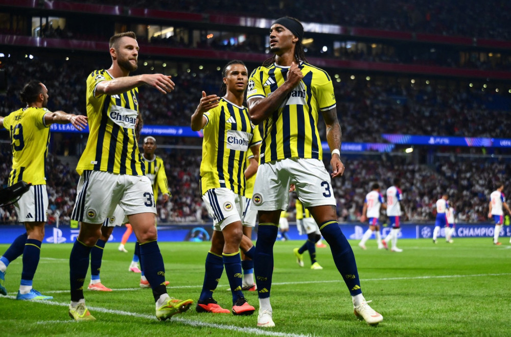 Lion uhvaćen na spavanju – Fenerbahče u Ligi šampiona posle 18 godina! VIDEO