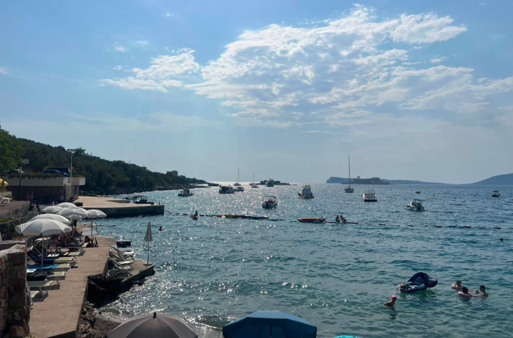 Jedna posebna legenda vezana je za plažu kod Herceg Novog: Srbi je obožavaju FOTO