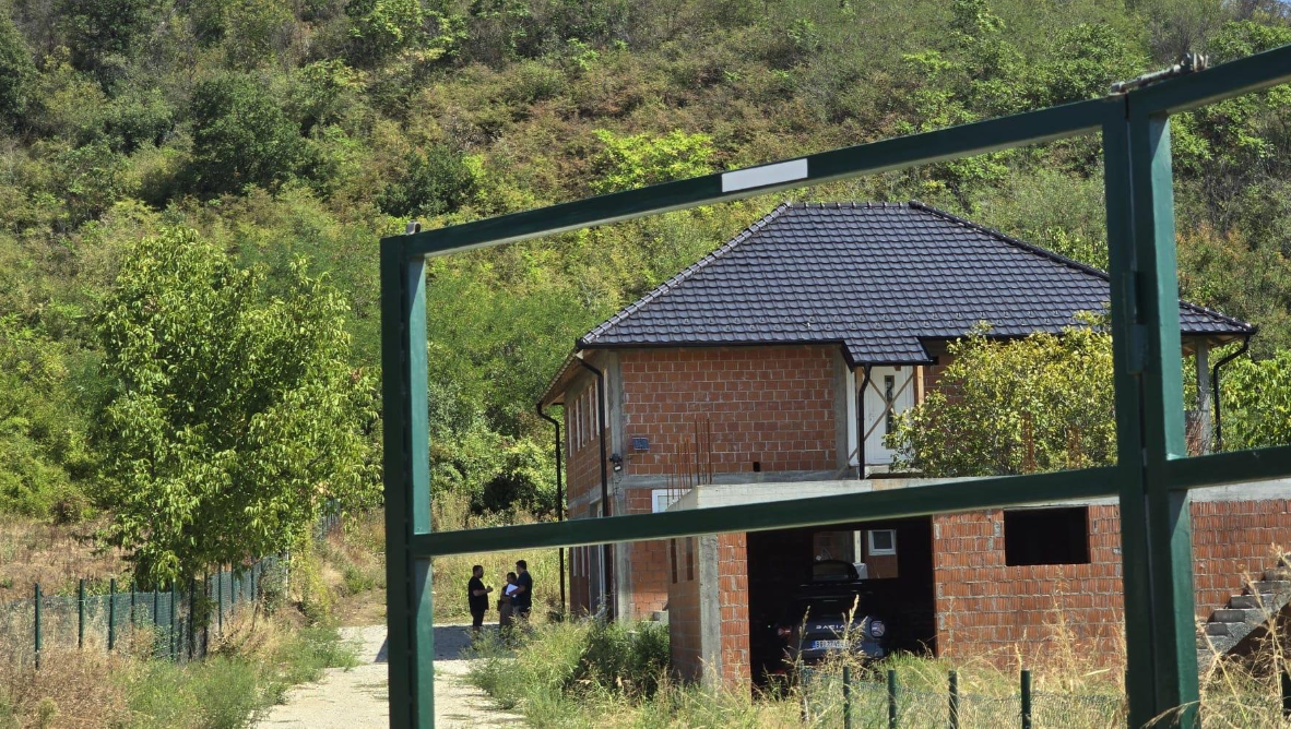 Slučaj "Lutajućeg reportera"; Samozvani novinar pokidao trake inspekcije, inspektori ponovo izašli na teren