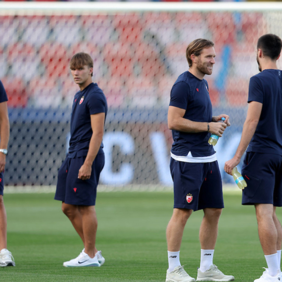 Zvezda u Češkoj "overava" Ligu Evrope – Rijera izabrao startnih 11!