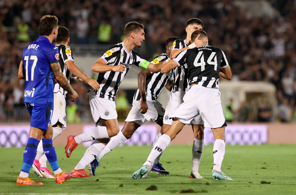 POLUVREME Partizan jeo Hetafe pola sata – Humska gori, ali mreže miruju