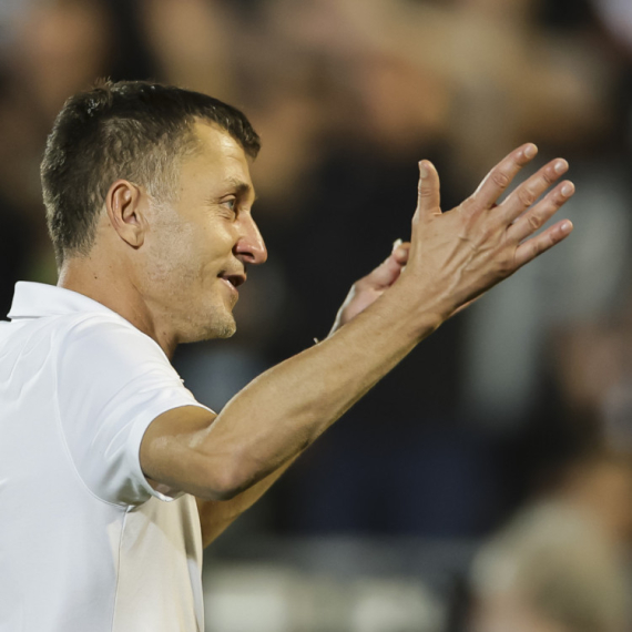 Saša Ilić upitan da li ostaje u Partizanu: "Polako..."
