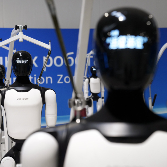 Prvi humanoidni roboti sišli sa proizvodne trake u Šapcu