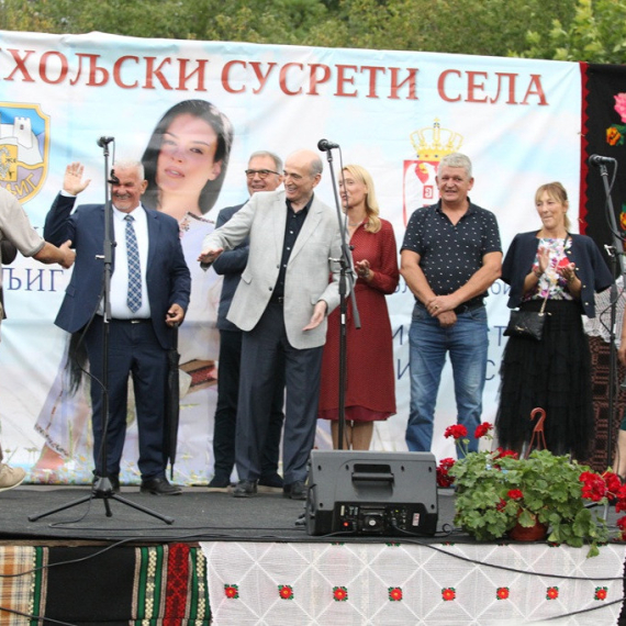 Krkobabić: "Jugoistok Srbije na Miholjskim susretima u Svrljigu" FOTO