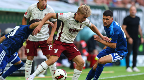 Šalke razbijen po povratku u Bundes