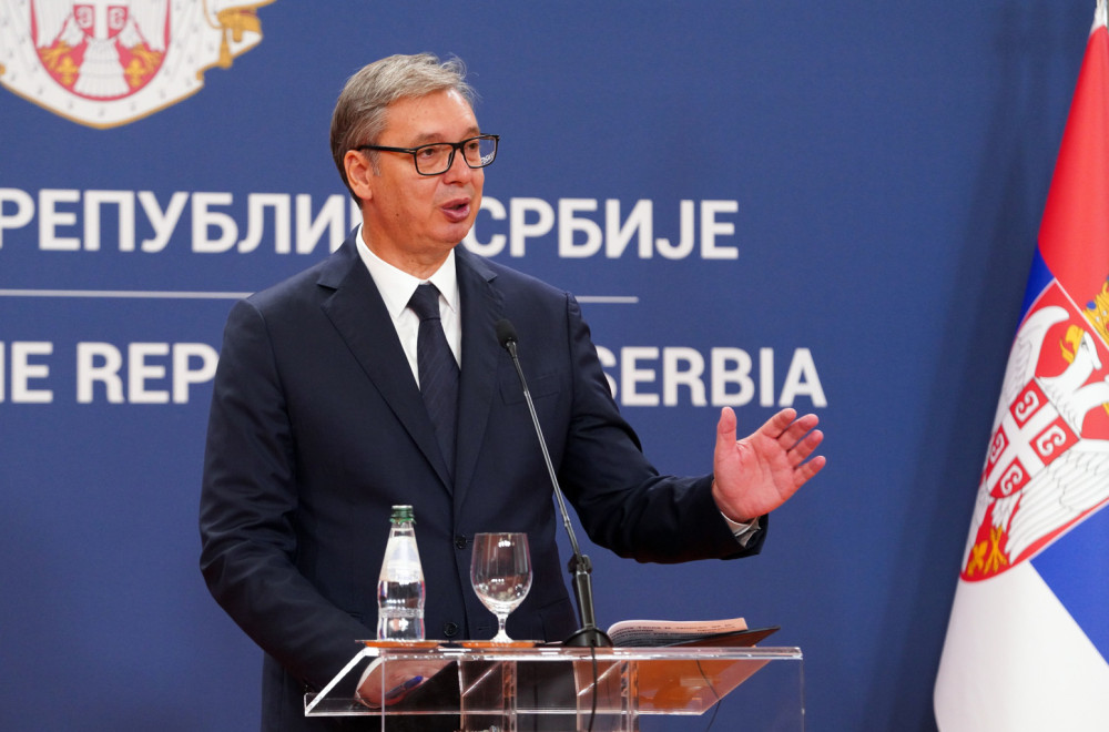 Vučić će u utorak u večernjim satima odgovoriti na sve pretnje iz Sarajeva i Zagreba
