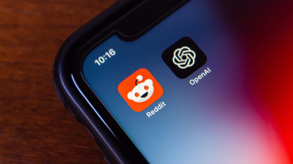 Steže se obruč: EU udarila na ChatGPT, Reddit i Roblox – stigle drastične mere