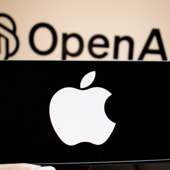 Teške optužbe za krađu: Apple tvrdi da OpenAI koristi njihove tajne za novi hardver