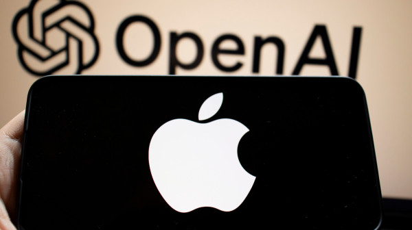 Teške optužbe za krađu: Apple tvrdi da OpenAI koristi njihove tajne za novi hardver