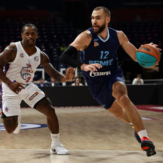 FIBA ukinula zabrane Rusima, ali...