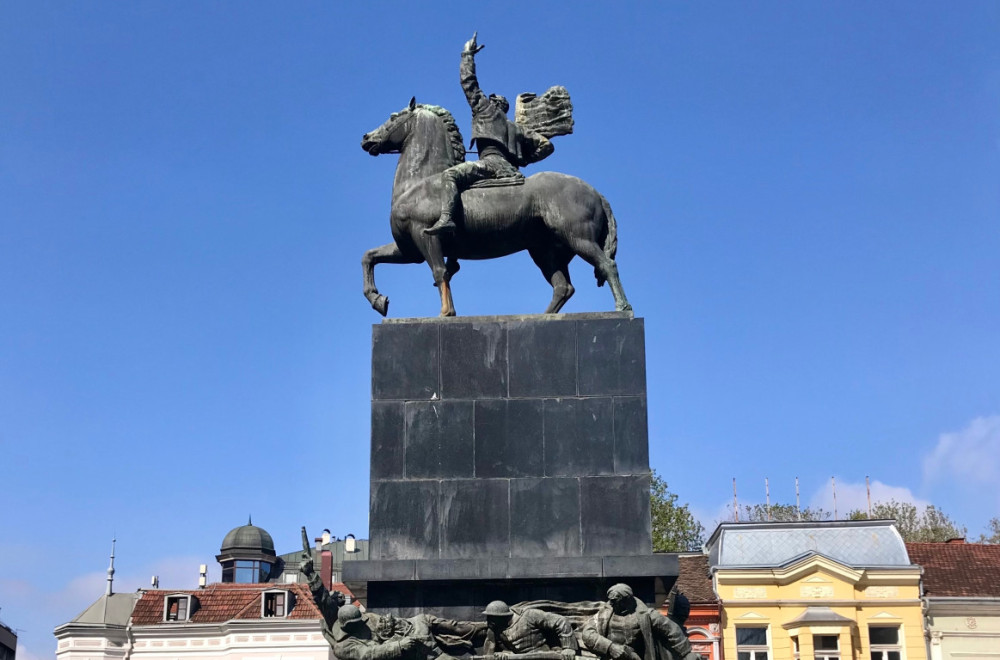 Počela obnova Spomenika oslobodiocima u Nišu: Za sanaciju grad izdvaja oko 95.000 evra