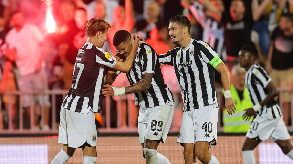 Nova lepa vest za Partizan pred "večiti" derbi