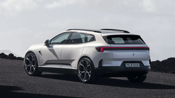 Fabrika poslušala kritike: Novi Polestar 4 konačno ima ono što su kupci tražili FOTO