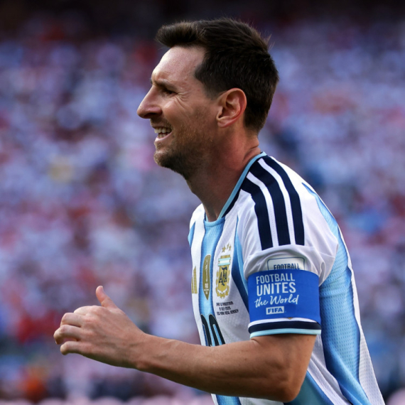 Argentinci prekinuli utakmicu zbog Mesija VIDEO