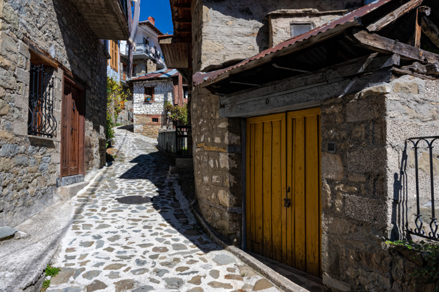 Grčko selo izgleda kao da je zaleđeno u vremenu: Idealna destinacija na putu do mora FOTO