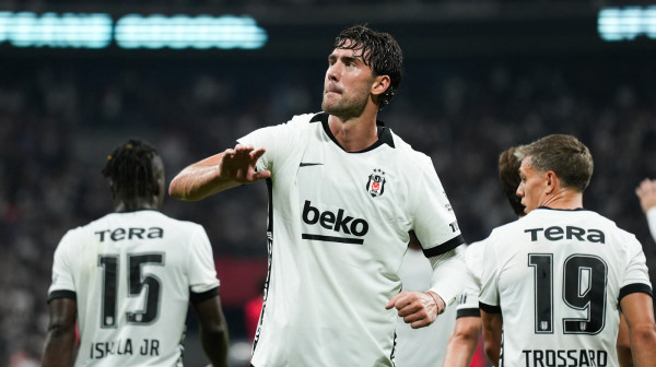 Vlahović: "Osetio sam da je Bešiktaš pravi za mene – u Juventusu nisu pričali o novom ugovoru"