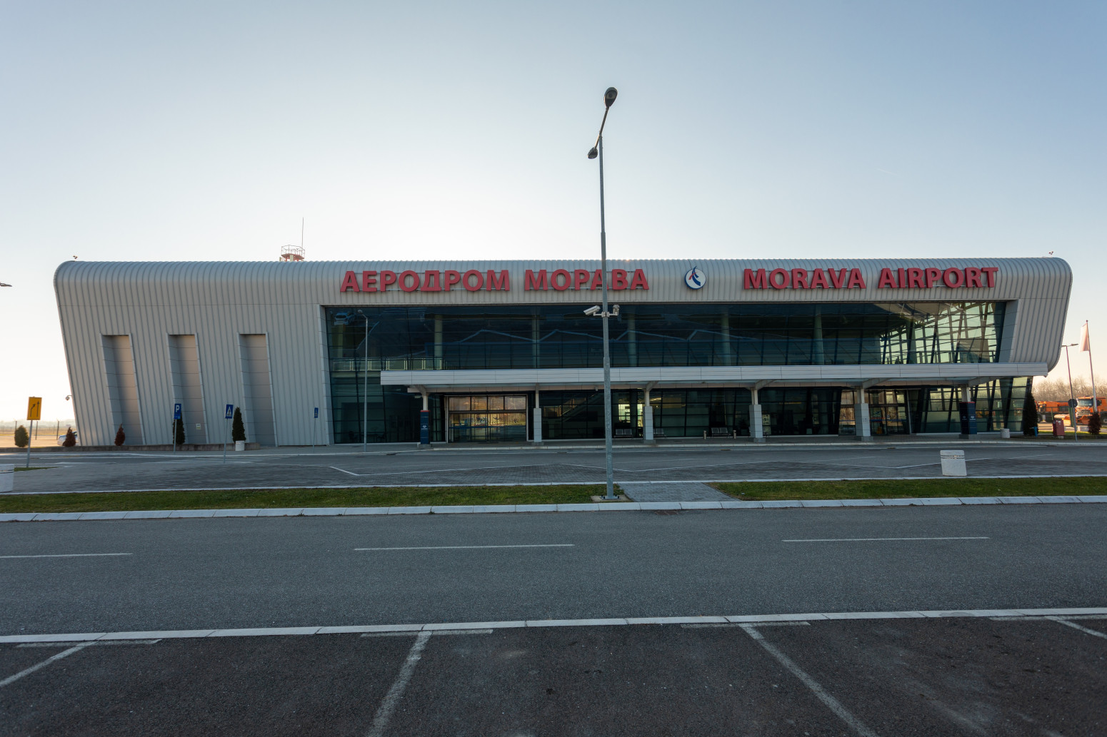 Aerodrom u srcu Srbije sve popularniji; Oboreni rekordi: Putnici sve češće lete ka ovim destinacijama