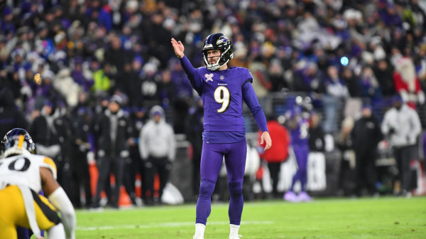 Otpužen za silovanje, dobio otkaz – vraća se u NFL