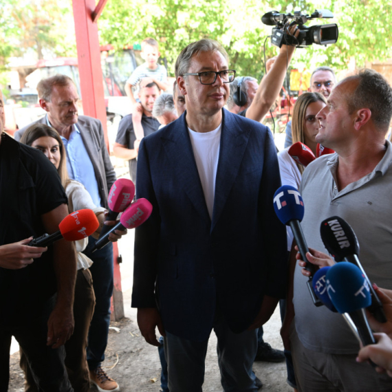 Vučić najavio nove kilometre na putu Bagremovo-Mileševo-Bečej: "Uradićemo 7-8 kilometara"