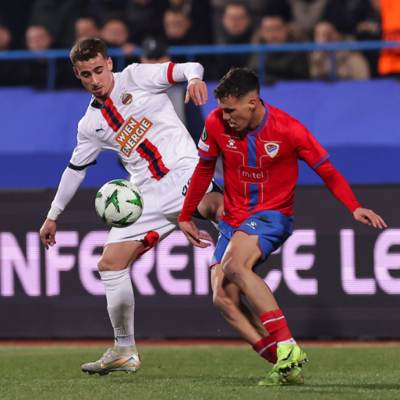 Umesto u Banjaluci, bivši igrač Zvezde ostao u Bundesligi