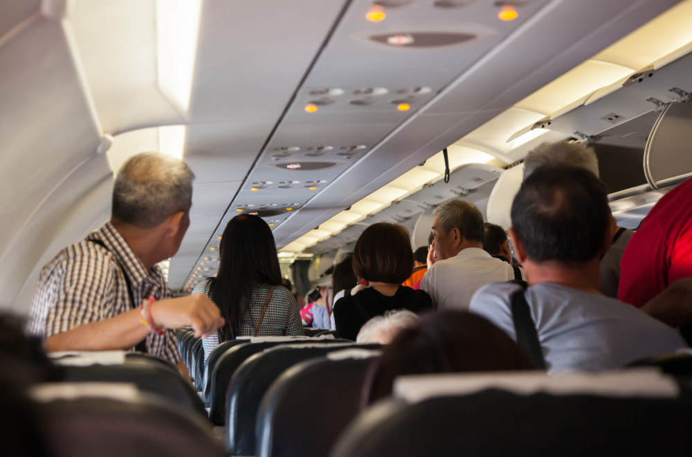 Detalji drame u avionu: "Pala" krv; Sumnja se na pokušaj namernog obaranja letilice FOTO/VIDEO