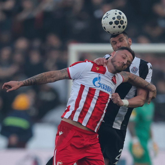 Ne cveta cveće ni u Zvezdi ni u Partizanu – makar derbi nek bude dobar