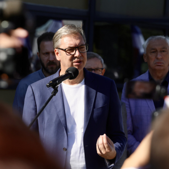 Vučić otkrio kada će saopštiti visinu povećanja plata i penzija: Uskoro i pomoć od 20.000 do 35.000 dinara