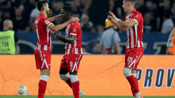 Preokret za manje od pola sata – VAR i penal doneli vođstvo Zvezdi!