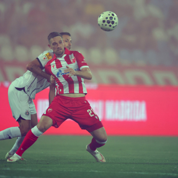 Prečka za Partizan!