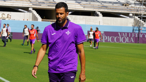 Fiorentina otpustila Grosa posle skandaloznog početka sezone