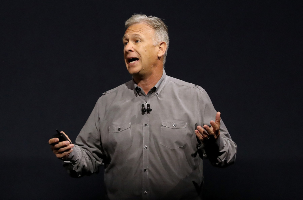 Otkriveno zašto je legendarni šef Apple-a dao ostavku: Reč je o novcu?
