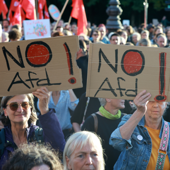 Haos posle istorijske pobede AfD-a FOTO/VIDEO