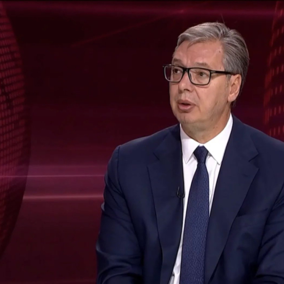 Vučić: "1.059.000 ljudi se prijavilo za novčanu naknadu od 6.000 dinara"; "Nadam se da ćemo stići sve za EXPO"