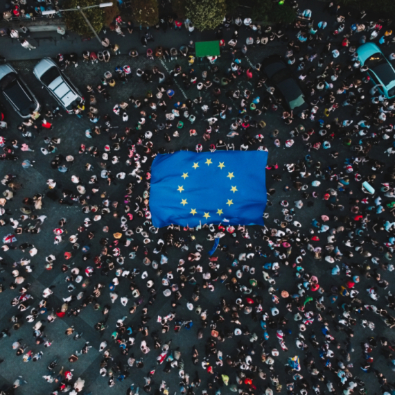 Zbogom, Evropo; Evo zašto si "pukla"
