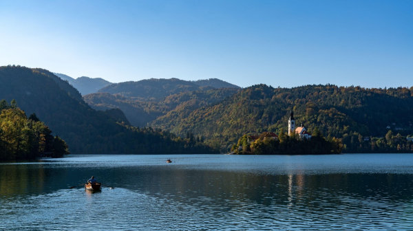 Bliži se jesen, a ova destinacija u komšiluku je tada najlepša: Turisti iz celog sveta je posećuju FOTO