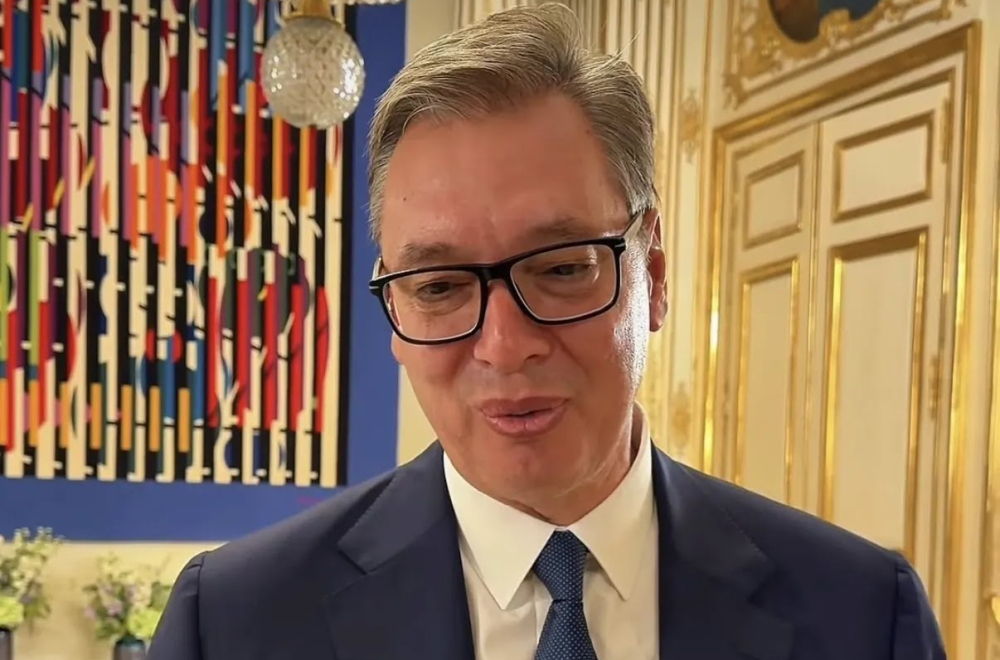Ekskluziva iz Jelisejske palate; Vučić nakon svečane večere: Srećan sam što imam prijatelja kao što je Makron