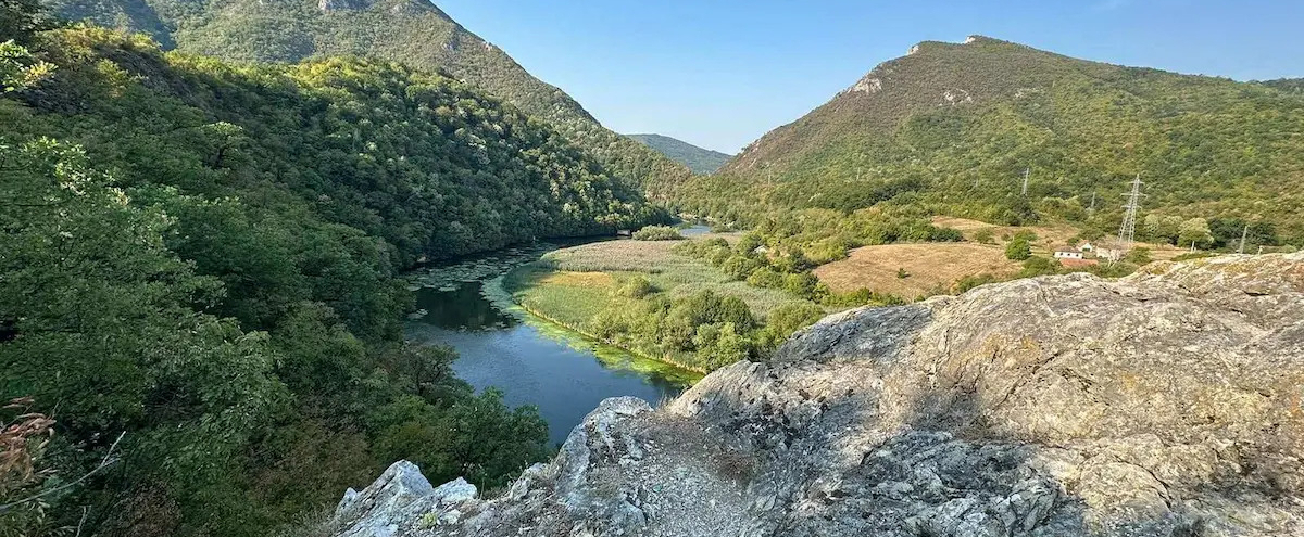 Skriveno mesto u Ovčarsko-kablarskoj klisuri je pravi raj: Smešteno na raskrsnici puteva između dve svetinje