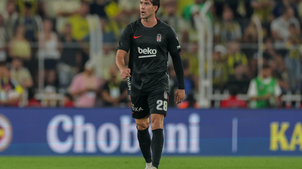 Suspendovan Dušan Vlahović!