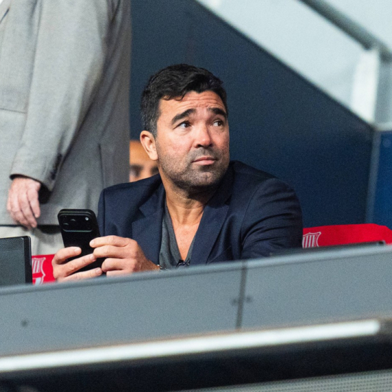 Deko besan: "To je skandal svetskih razmera"
